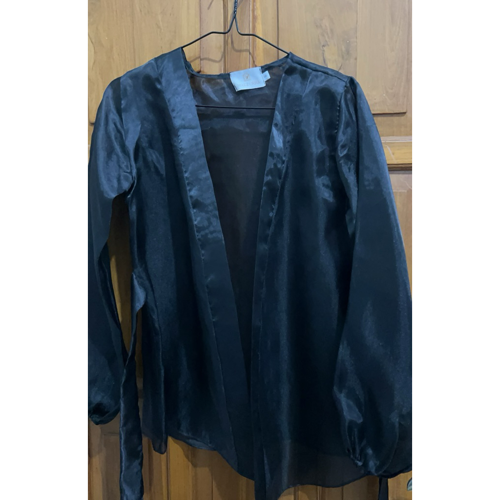 [PRELOVED] OUTER ORGANZA