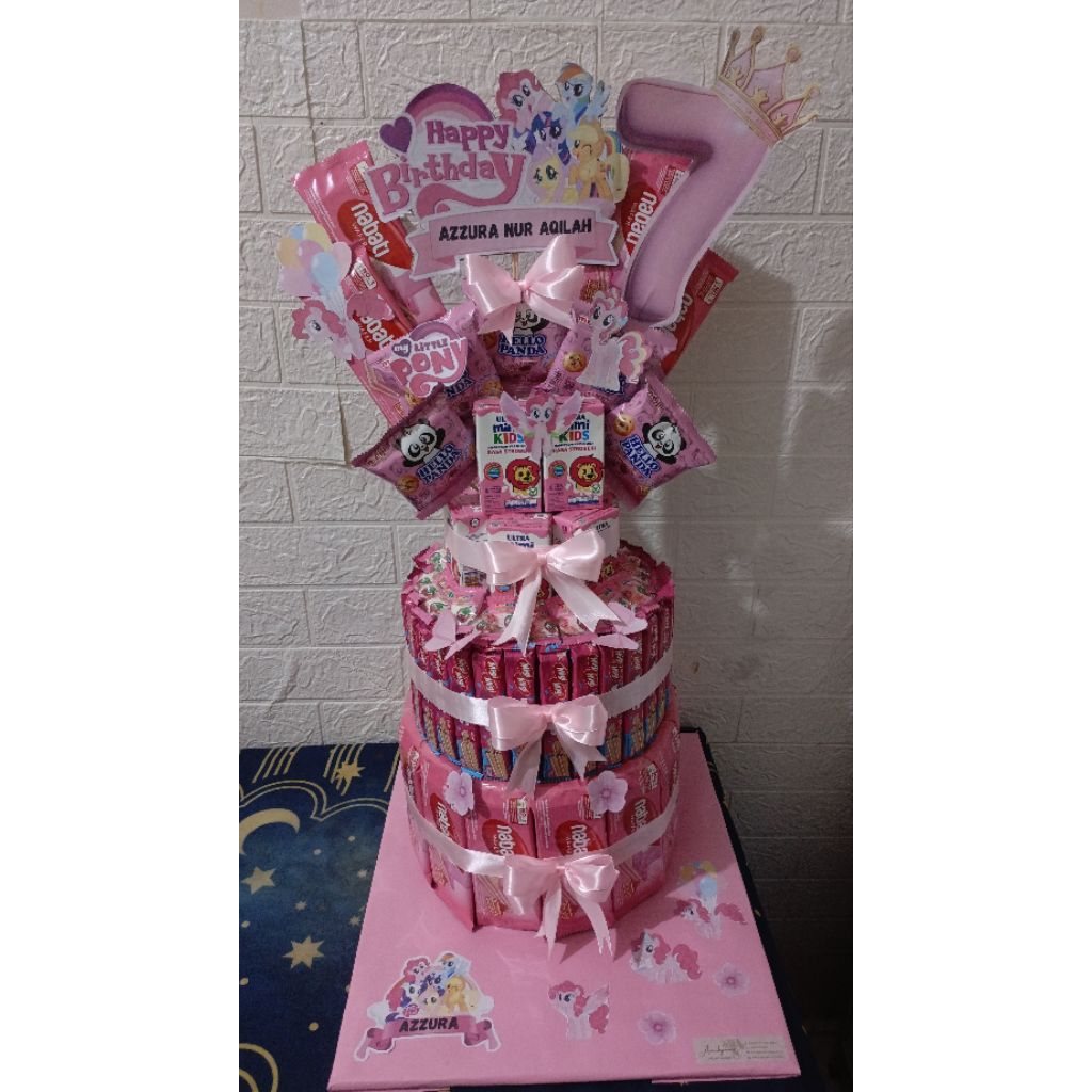 SNACK TOWER SNACK TINGKAT ACARA ULANG TAHUN BIRTHDAY SNACK BUKET SNACK UALNG TAHUN
