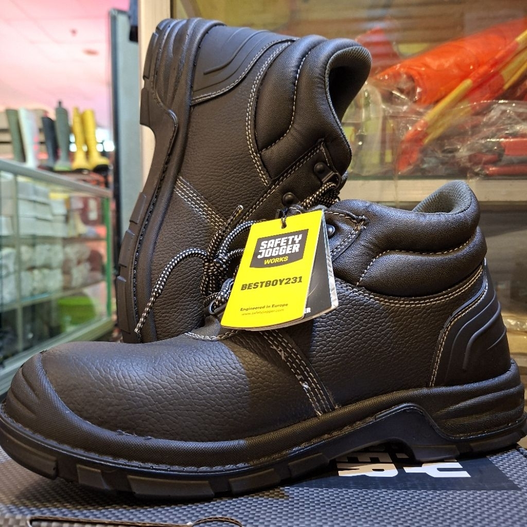 Sepatu Safety Jogger Bestboy 231