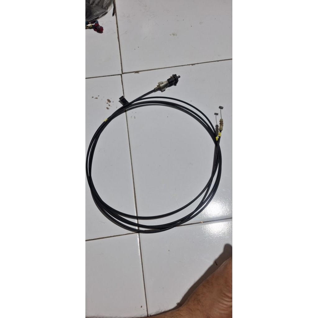 kabel tarikan bensin vios gen1 2003 -2006.