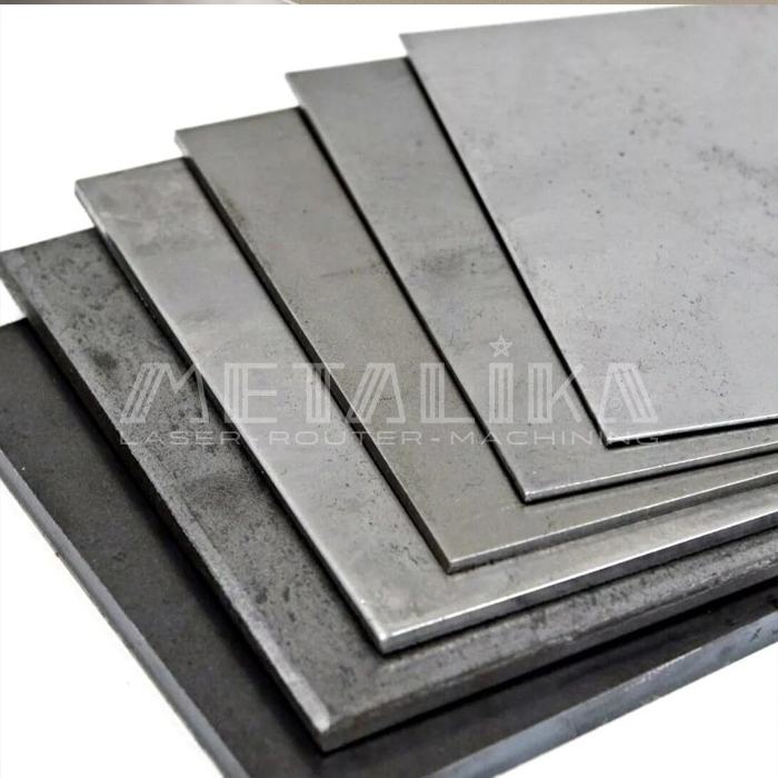 Plat Mild Steel tebal 0.8mm / plat besi potongan / besi hitam
