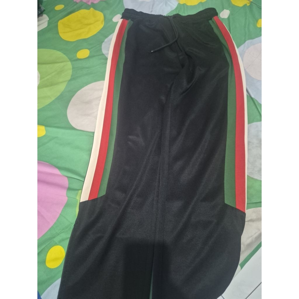 celana jogger Gucci taped samping unisex