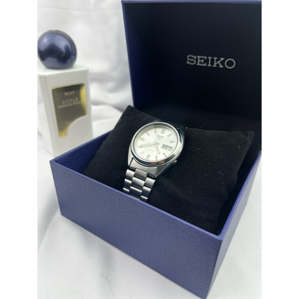 SEIKO 5 SNXS73K1 WITH BOX