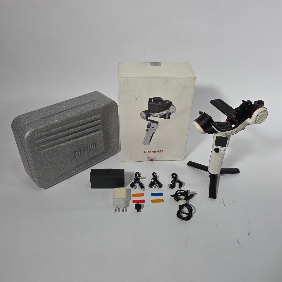 Zhiyun Crane M3 Gimbal Stabilizer Fullset SN082 | Gimbal Kamera Bekas Second Preloved