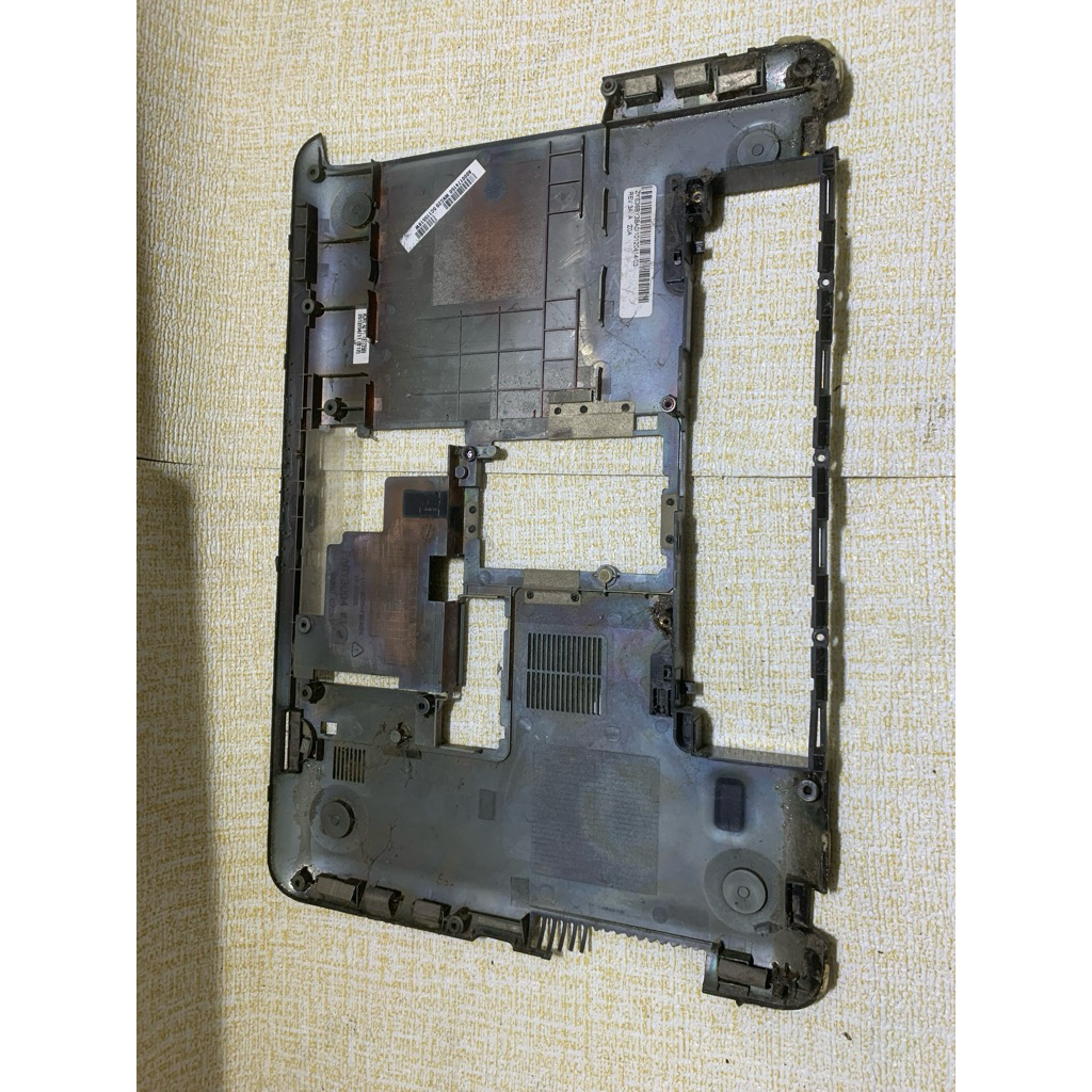 CASING BAWAH TOSHIBA SATELITE C800