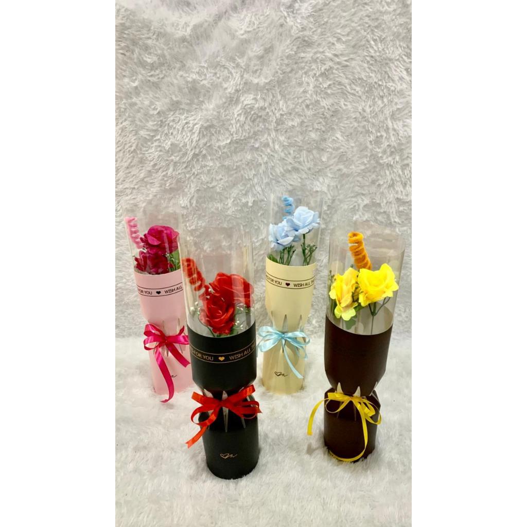 Mini Bouquet Single Rose/ Buket Bunga dalam mika/ Ukuran S