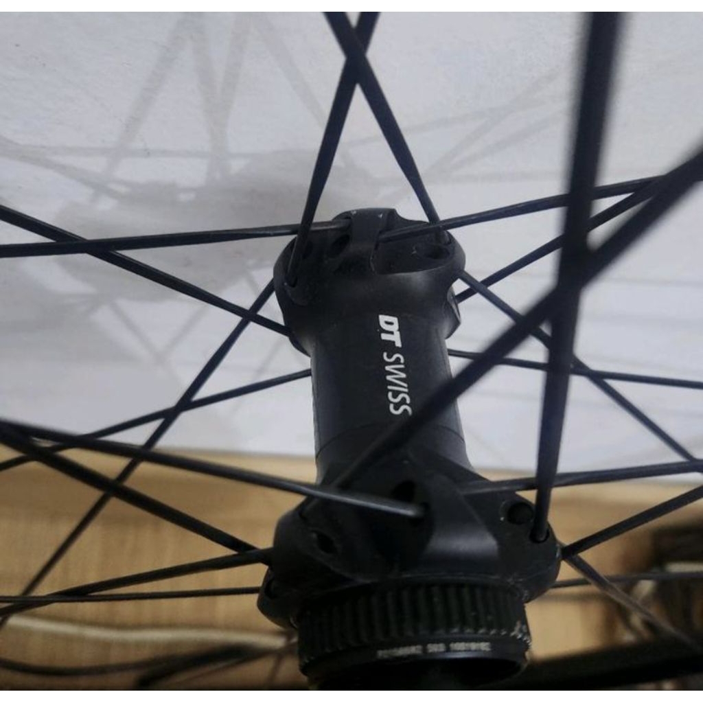 DT Swiss P1800 Spline 23mm