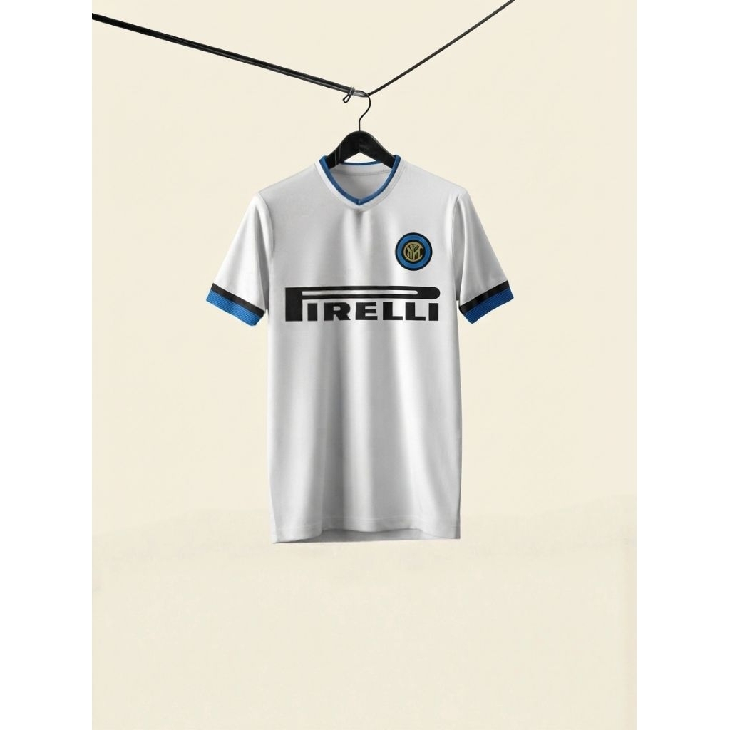 jersey tandang Inter Milan musim 1997-1998.