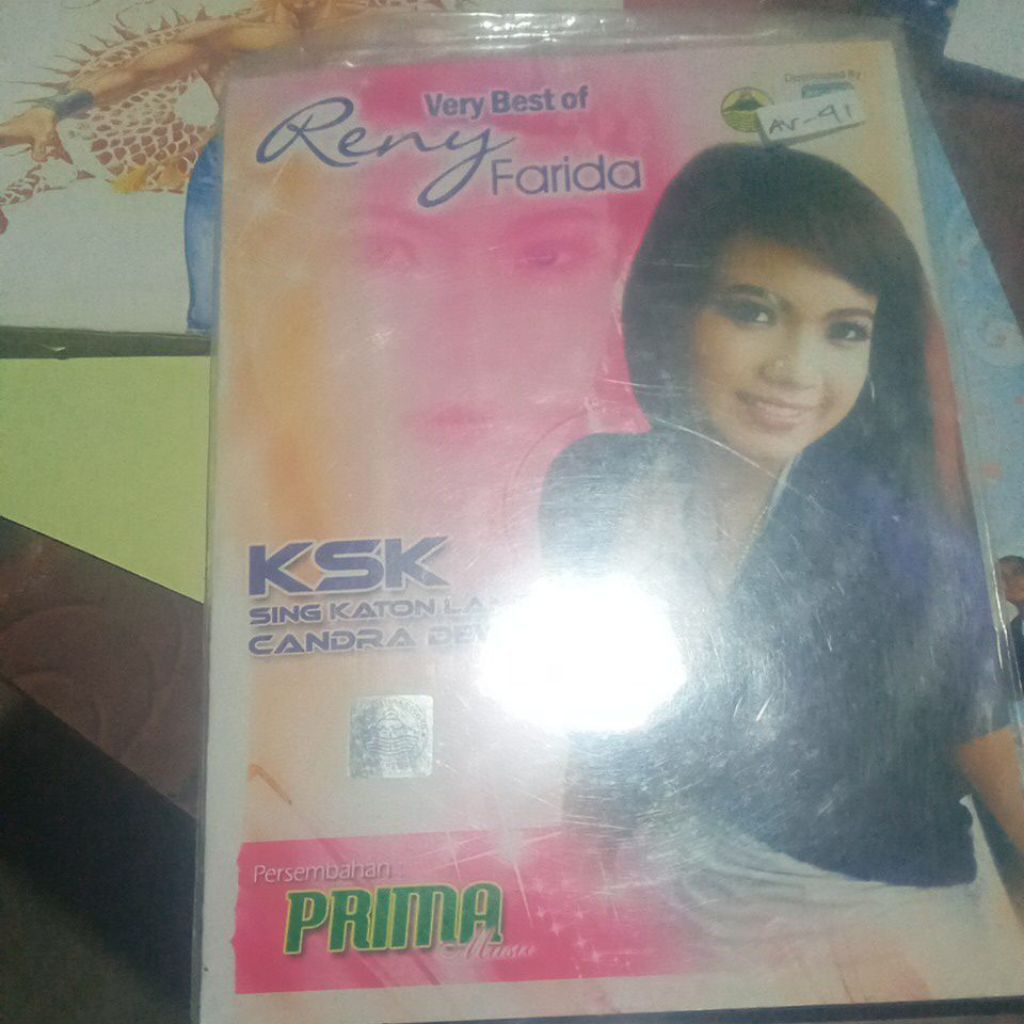 VCD RENY FARIDA AV-41