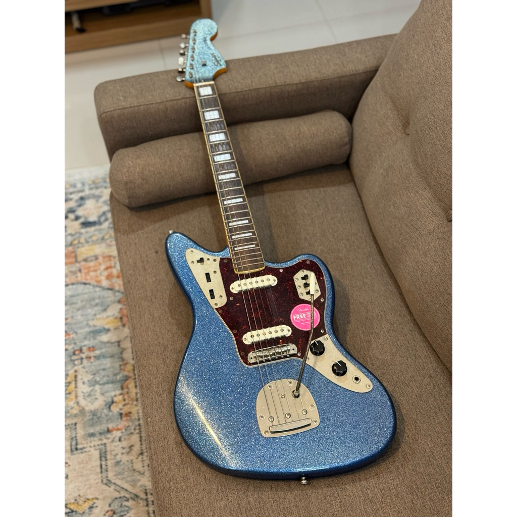 Gitar Squier FSR Classic Vibe 70s Jaguar Electric Guitar, Laurel FB, Blue Sparkle