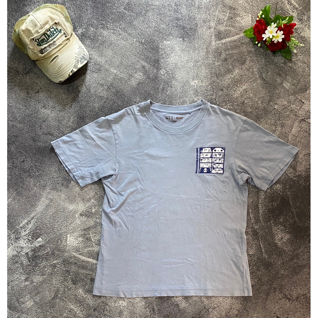 T-SHIRT UNIQLO COLLAB ONE PIECE