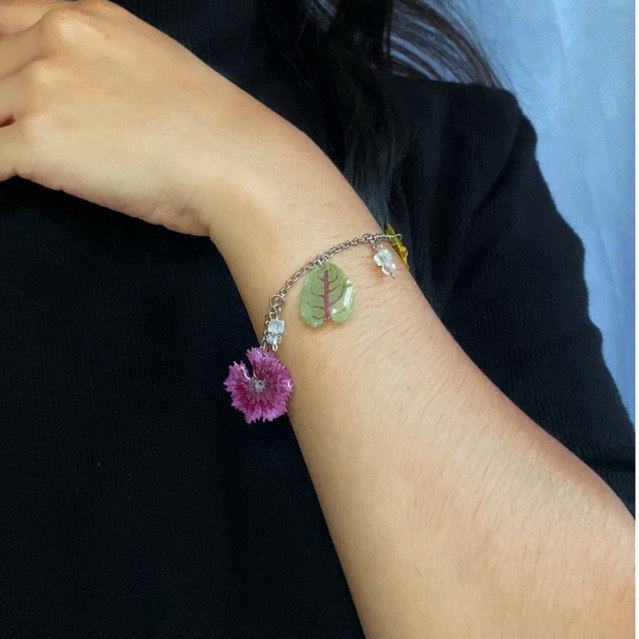 EDIBLE FLOWERS BRACELET