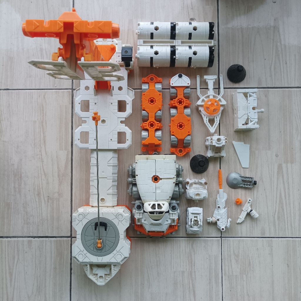 Original Mattel Matchbox Mega Rig Space Base Playset Mainan Action Figure