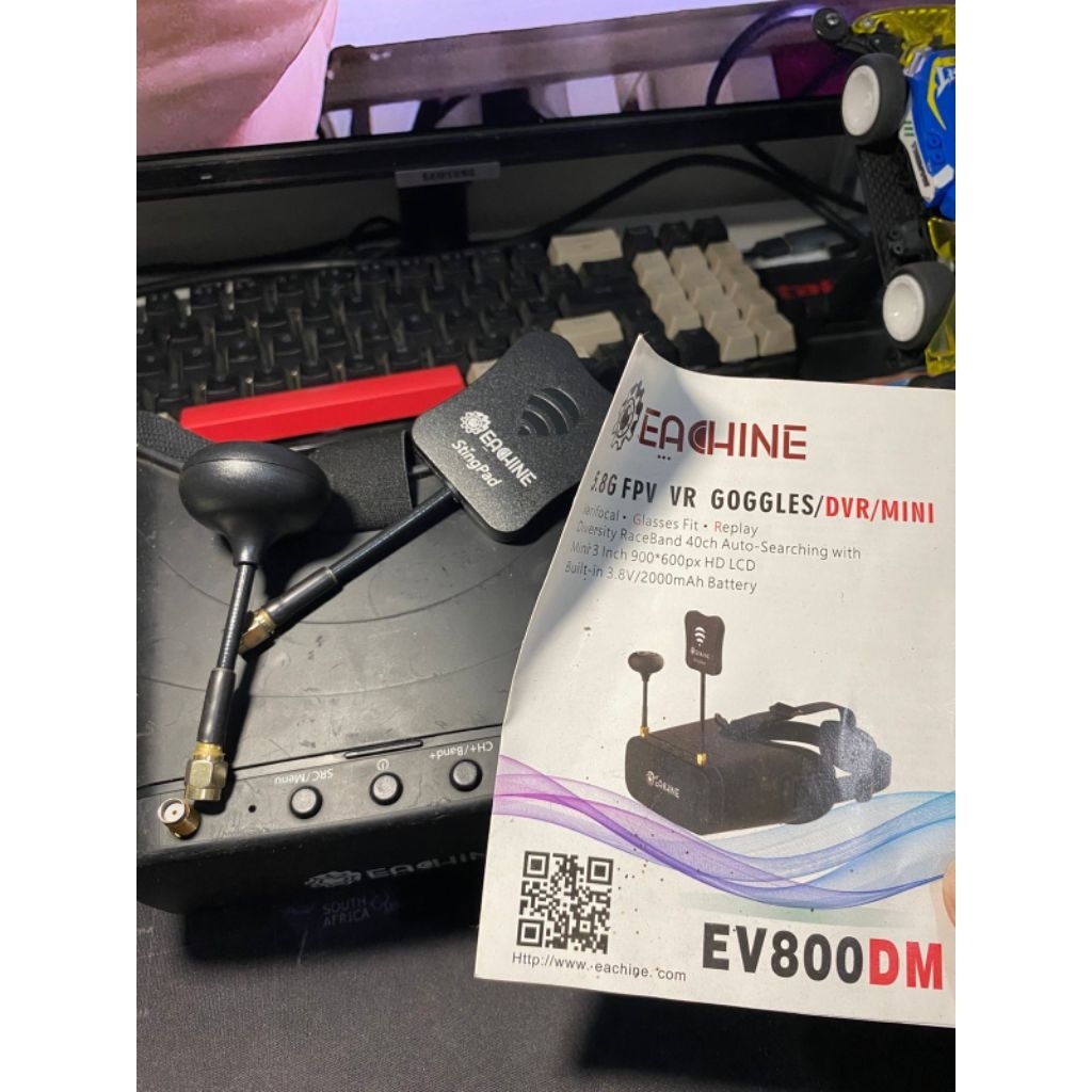 EACHINE EV800DM GOGGLES