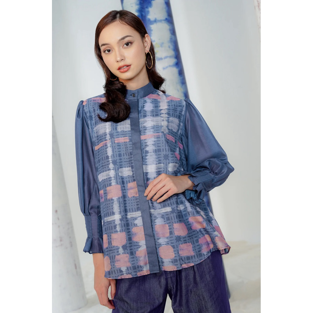 BENANG JARUM - P L TIE DYE DELIGHT PUFFY SHIRT COBALT XS BENANG JARUM