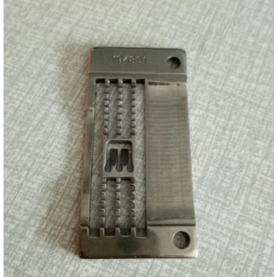 Needle Plate Plat Jarum - Tataban Y94801 Mesin Overdeck Kam Yamato VF2500 VC2700
