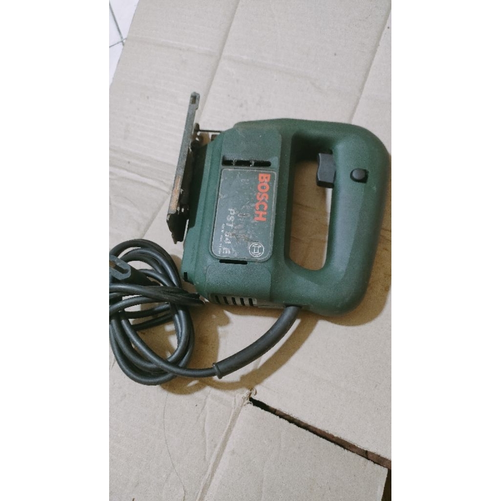second jigsaw Bosch type pst 54 E kondisi  normal siap pakai kerja