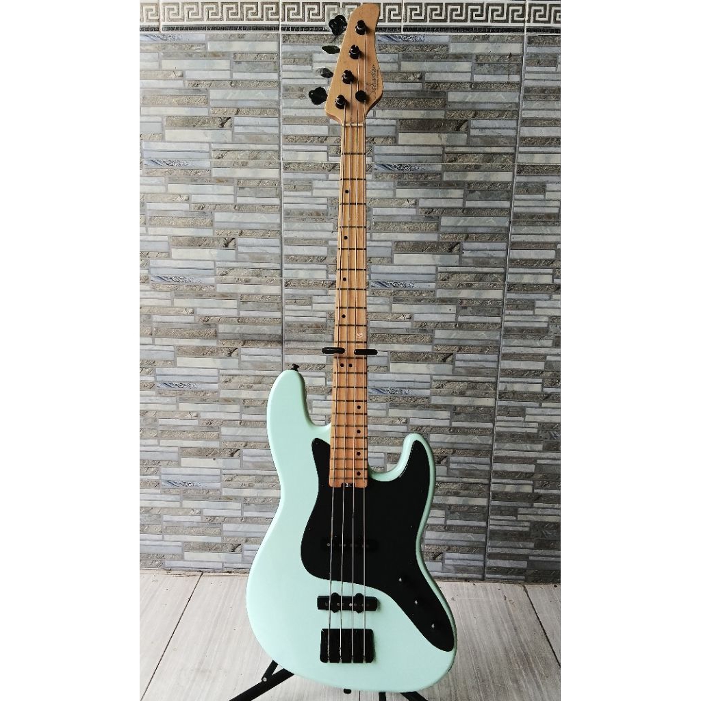 Schecter J-4 Bass in Surf Green
