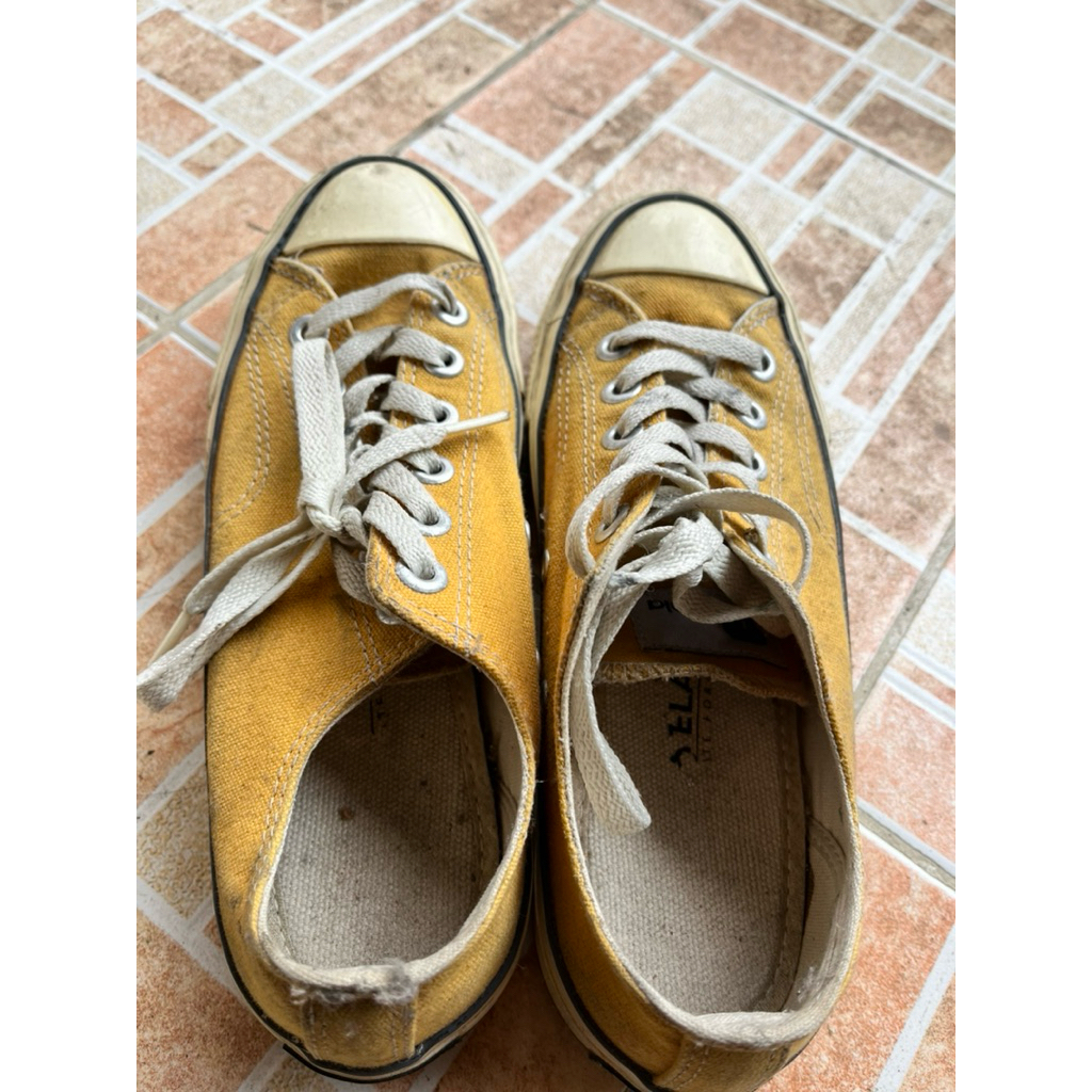 sepatu preloved merek ventela