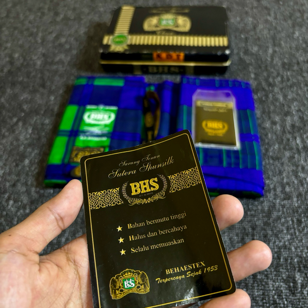Sarung BHS KDT Full Sutera Gold