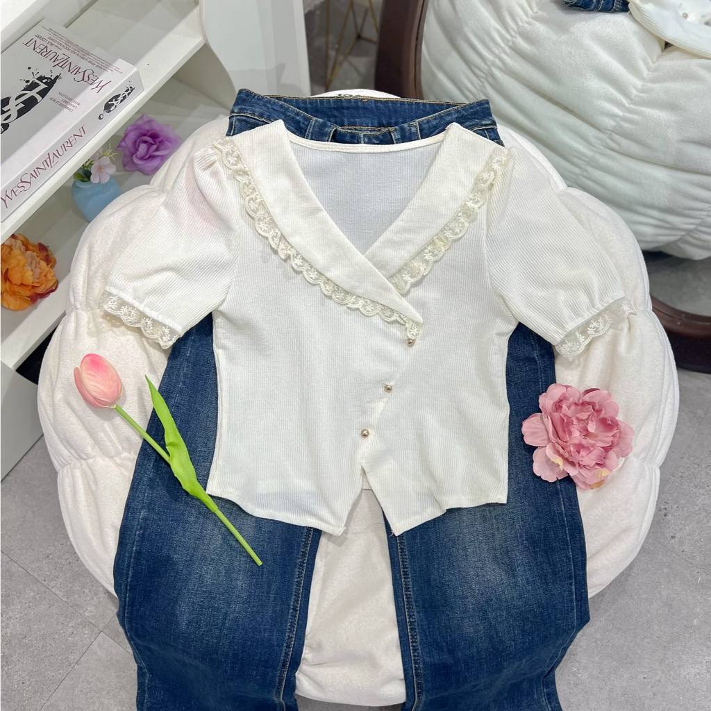[ DC 2629] Blouse  Atasan Wanita Putih Lengan Puff Bordir Renda Kancing Mutiara Lengan Pendek