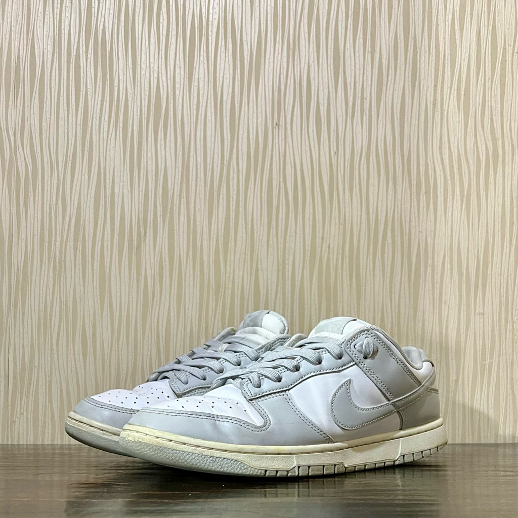 SB Dunk Low Grey Fog