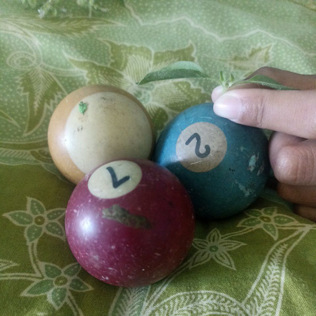 bola biliard preloved