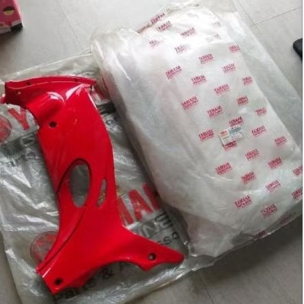 Cover under leg shield sayap dalam jupiter merah 2001-2004 original
