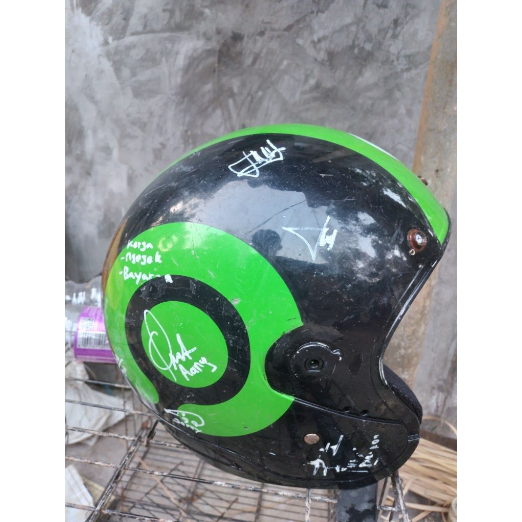 Helm ojol / helm ojek