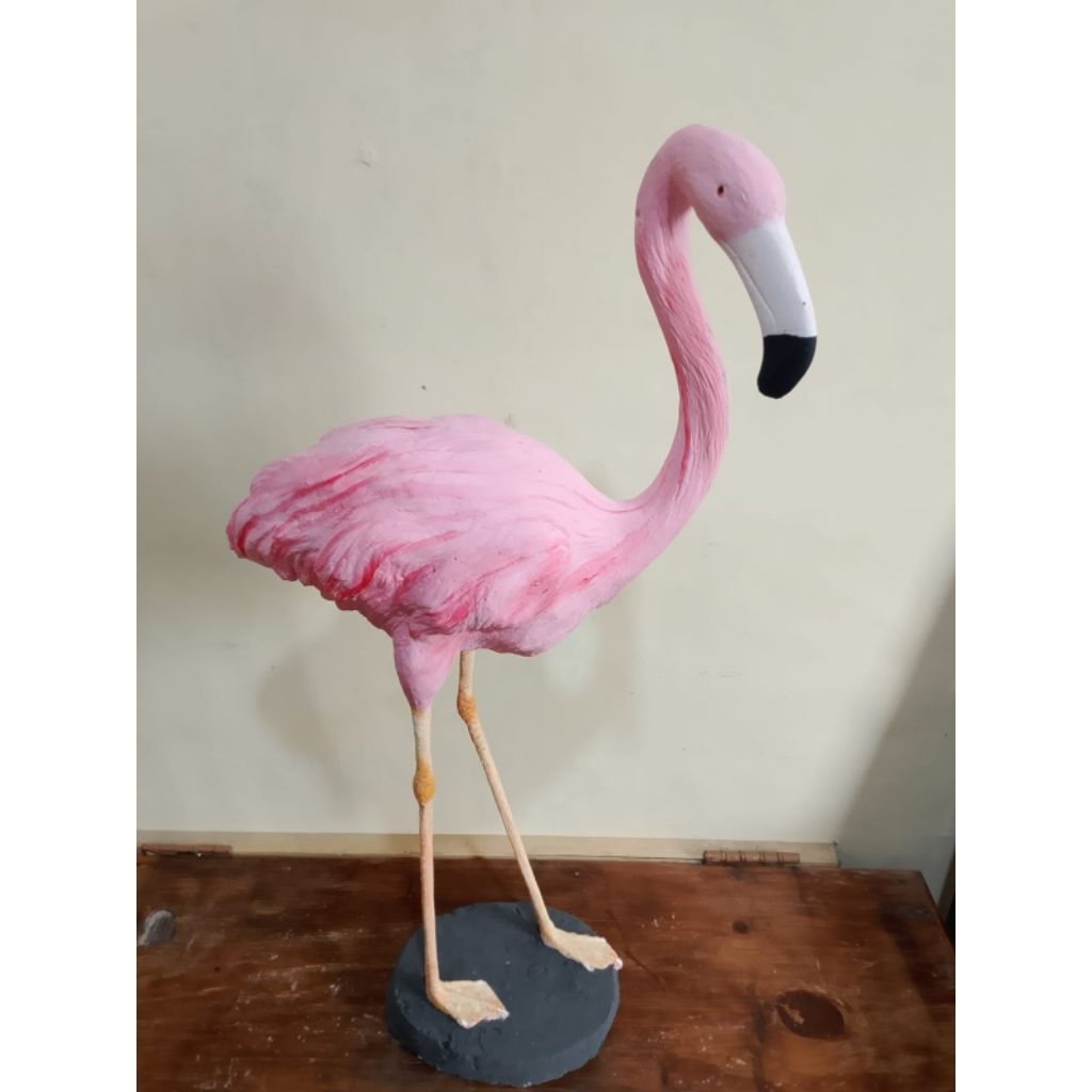 Sanjaya Art hiasan taman atau kolam bentuk flamingo