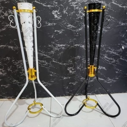 Pot standing besi import vas corong besi vas bunga sudut