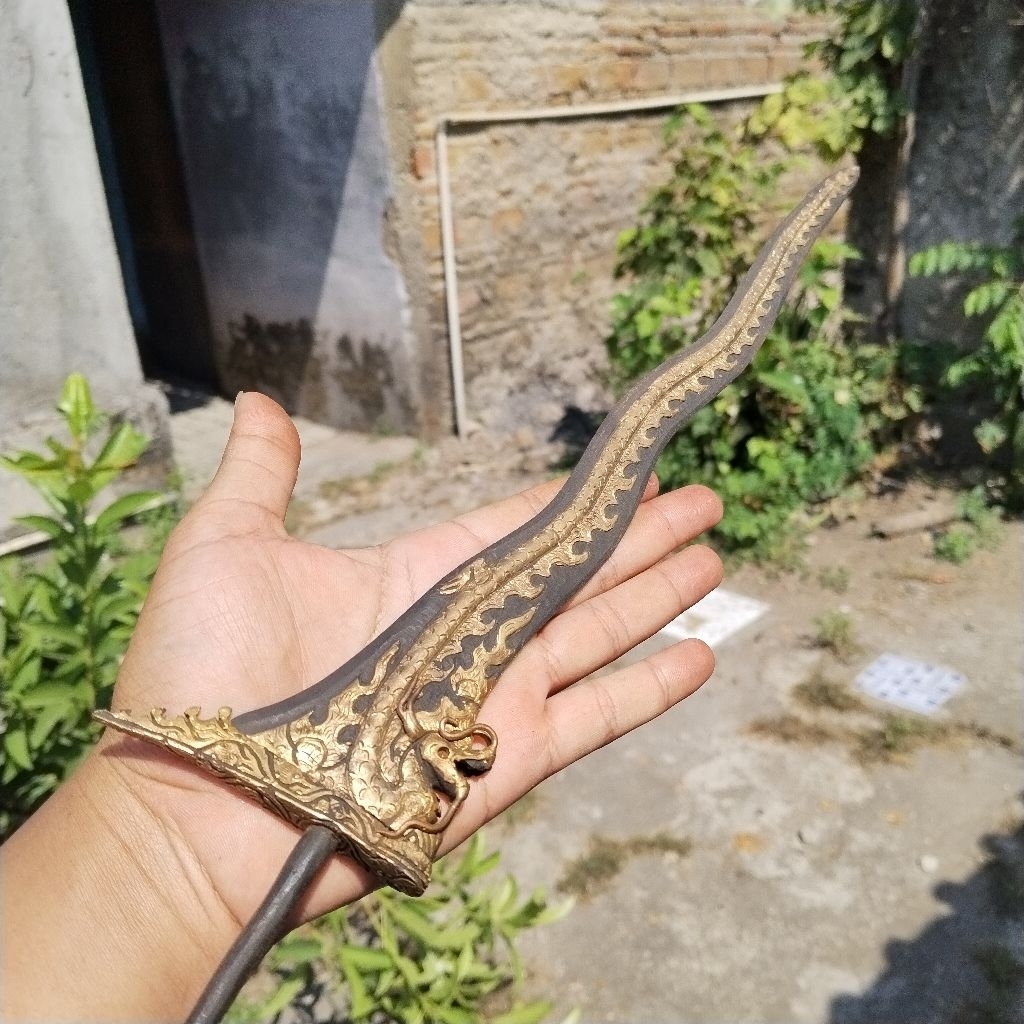 keris nogo liong
