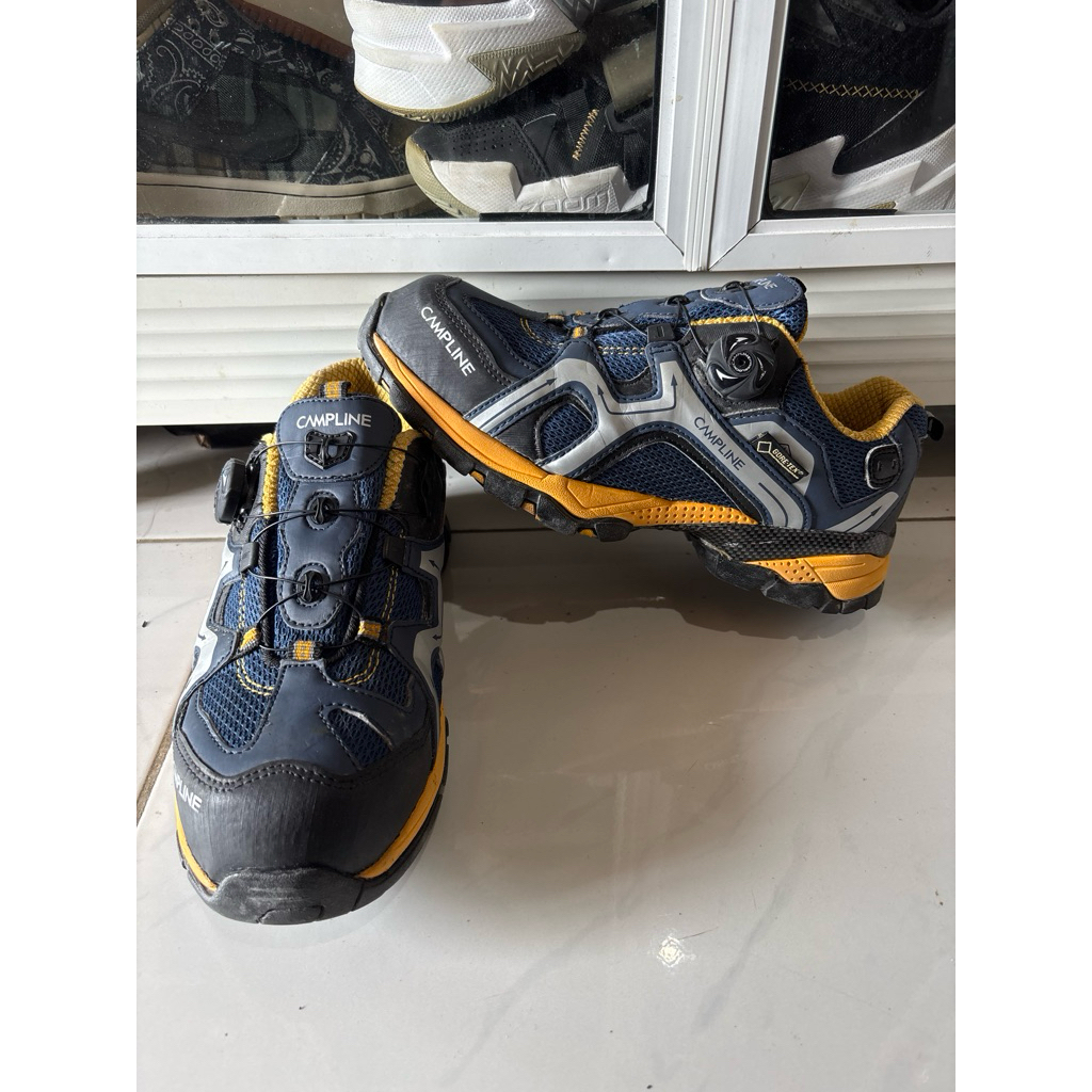Sepatu safety Campline “Goretex-Carbon” size 42/26.5cm