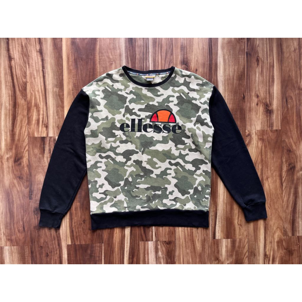crewneck ellesse camo