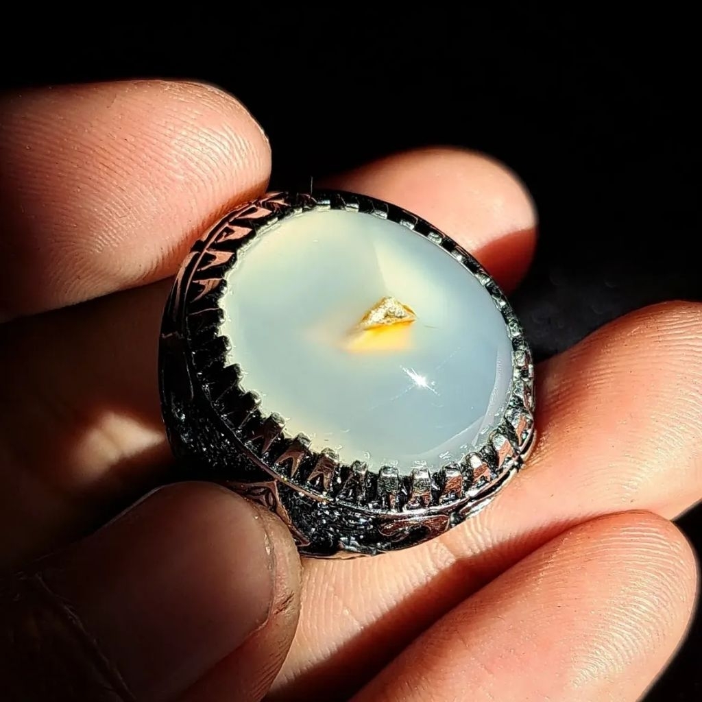 BATU CINCIN AKIK COMBONG SERAMBUT ANTIK NATURAL ALAM