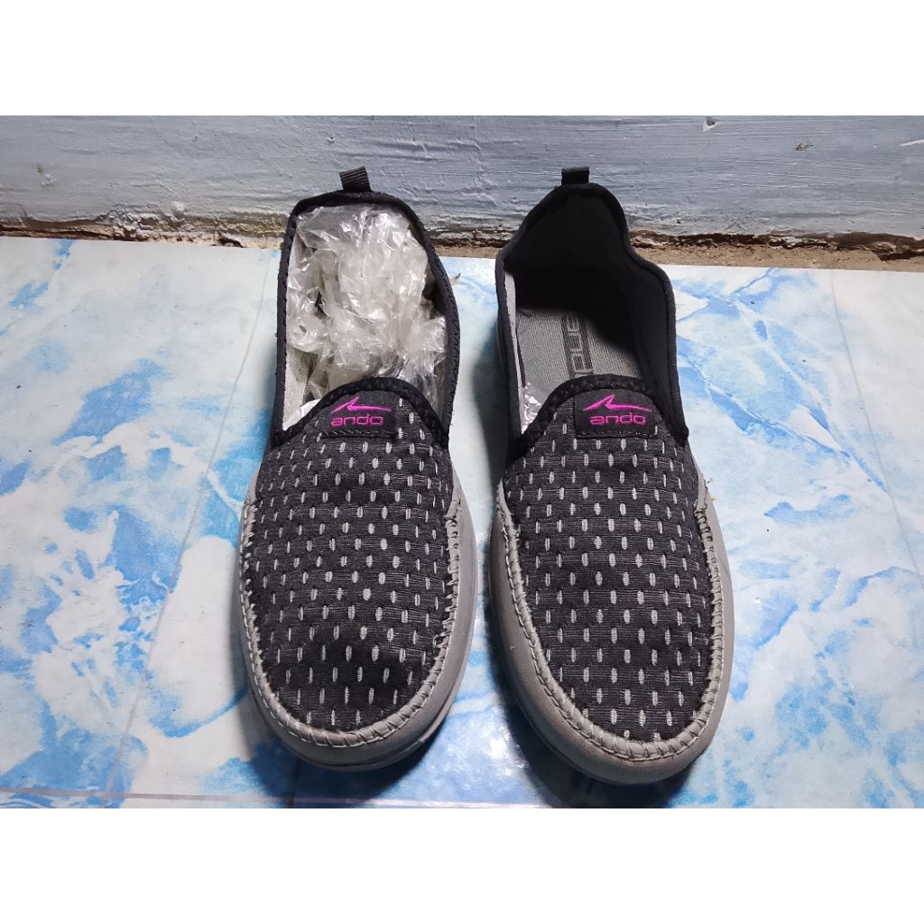 Sepatu Ando Cewek