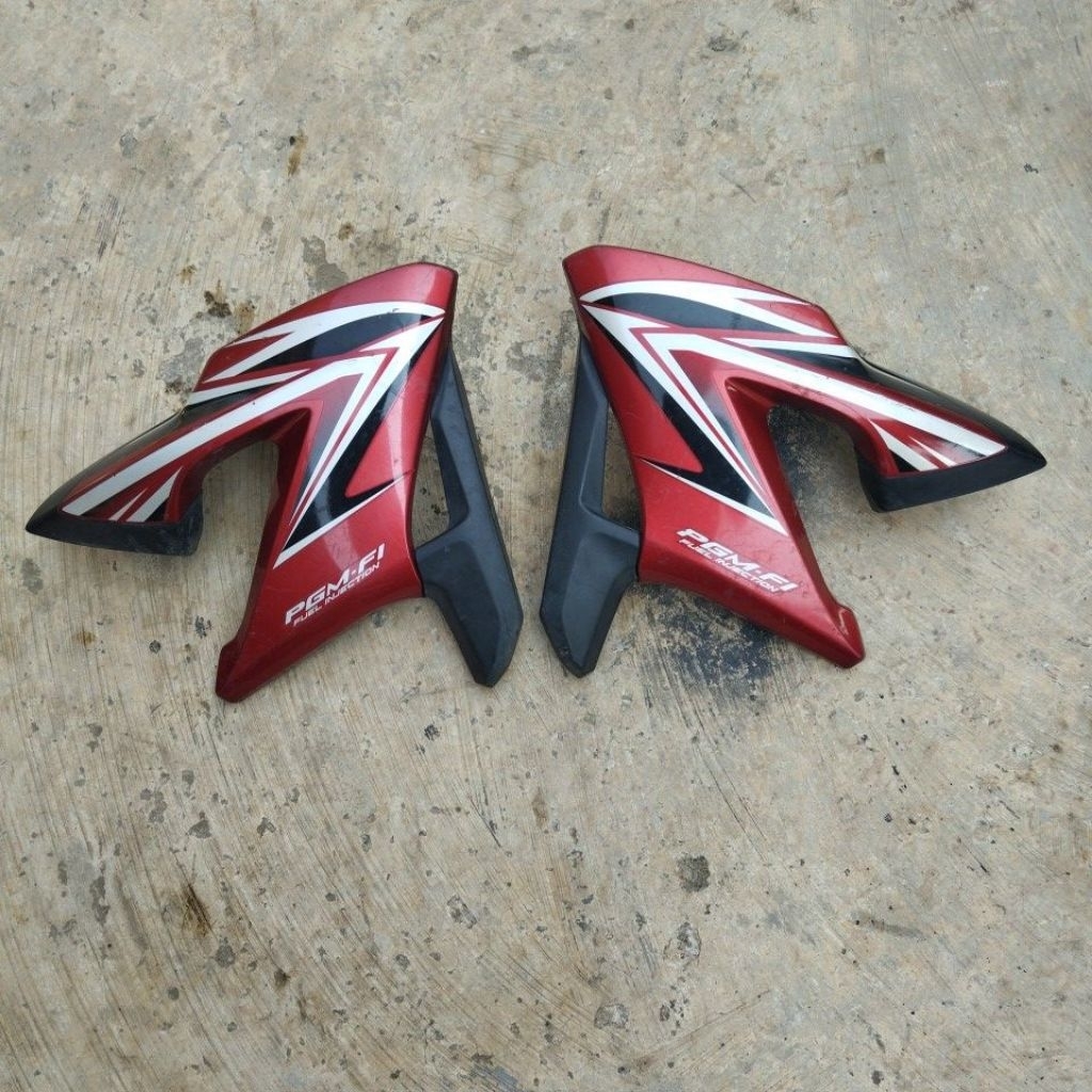 cover sayap Tangki honda cb150R old merah original lepasan