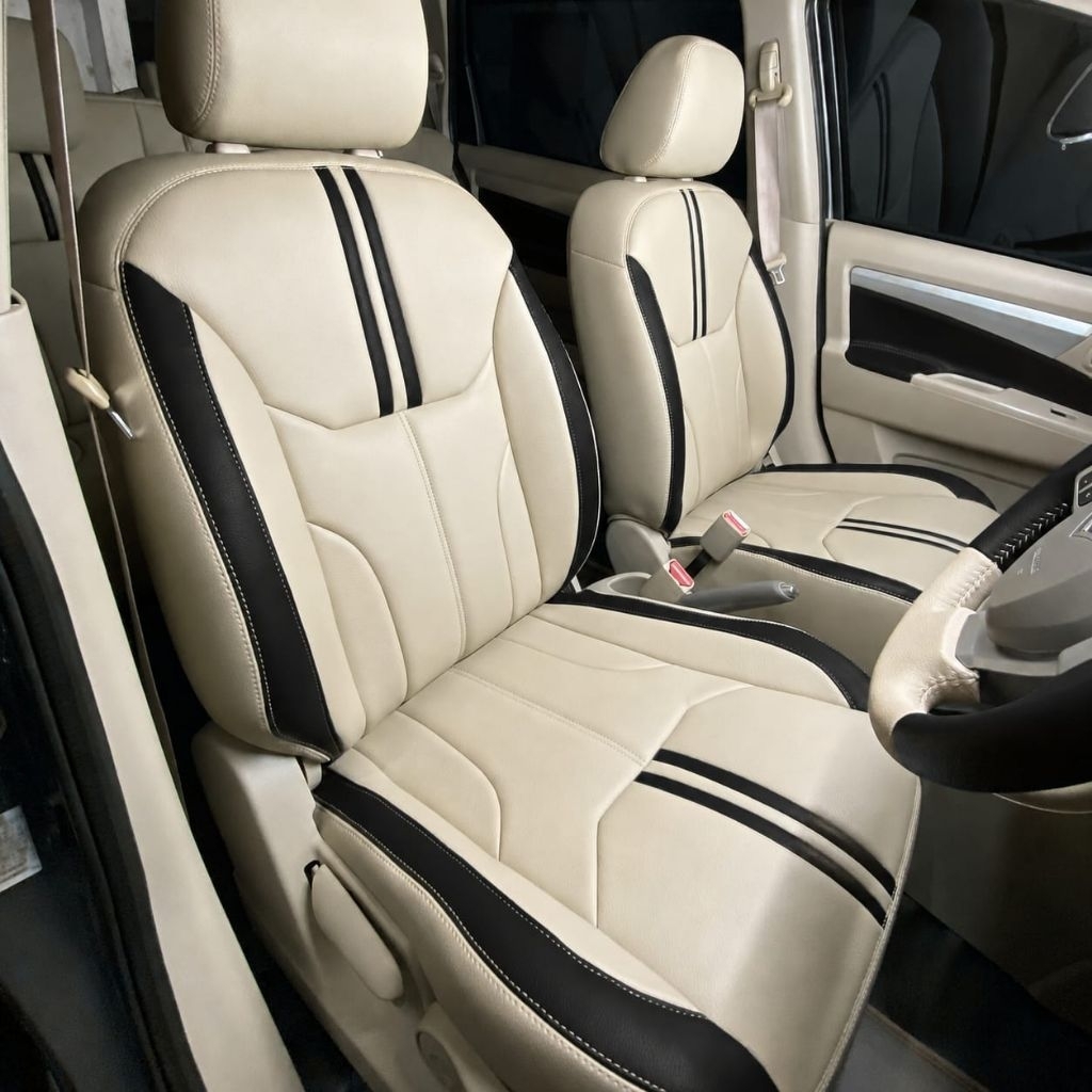 [ Ready Stock ] Sarung Jok Mobil Toyota Innova lama Type G Dan Type V Full Set Jok