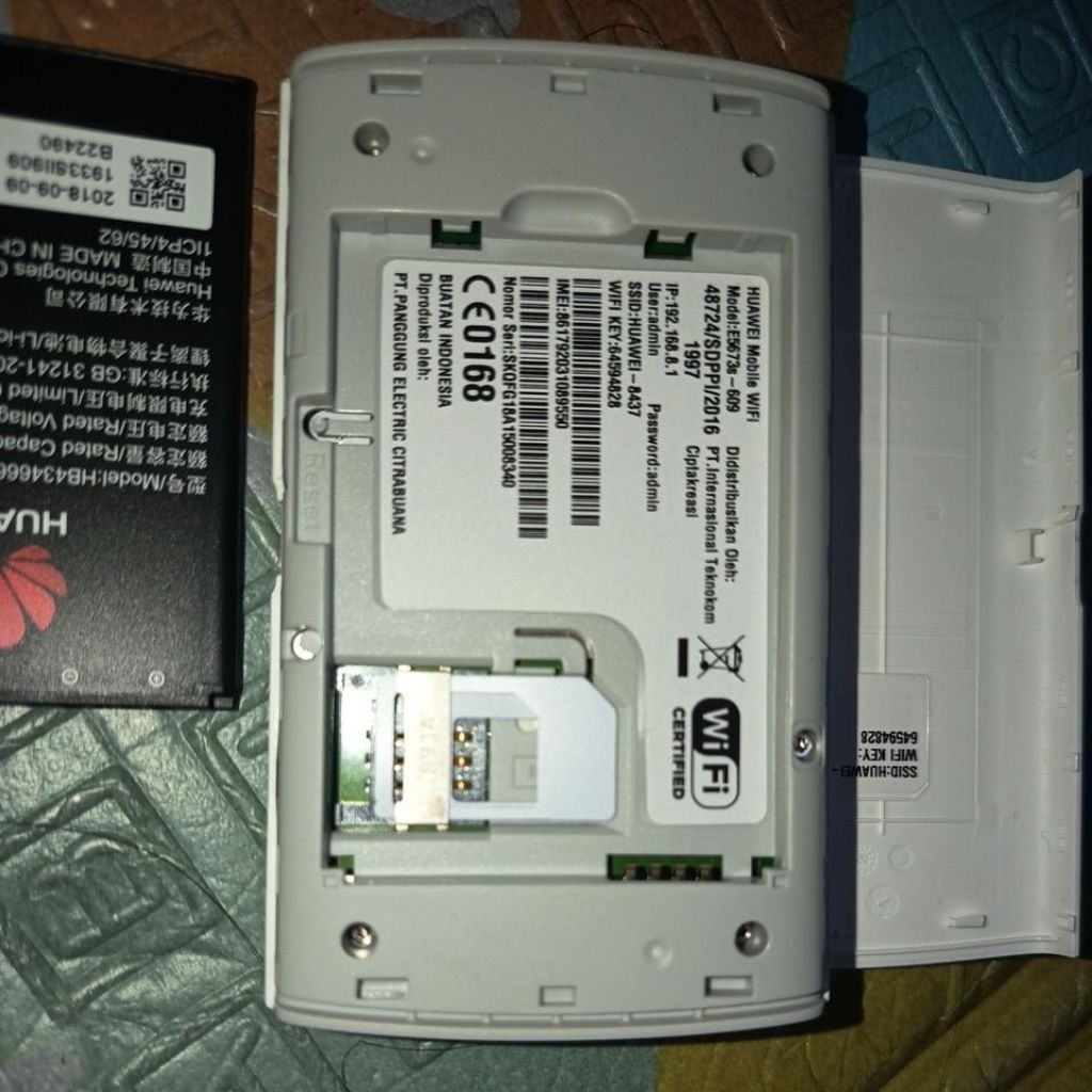 Modem Wifi Huawei E5673s - 609 (Like New)