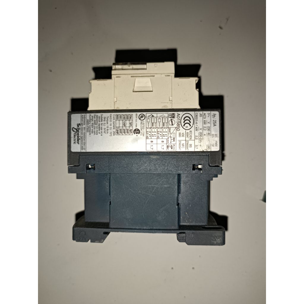 contactor Schneider 25a Schneider second copotan berfungsi normal