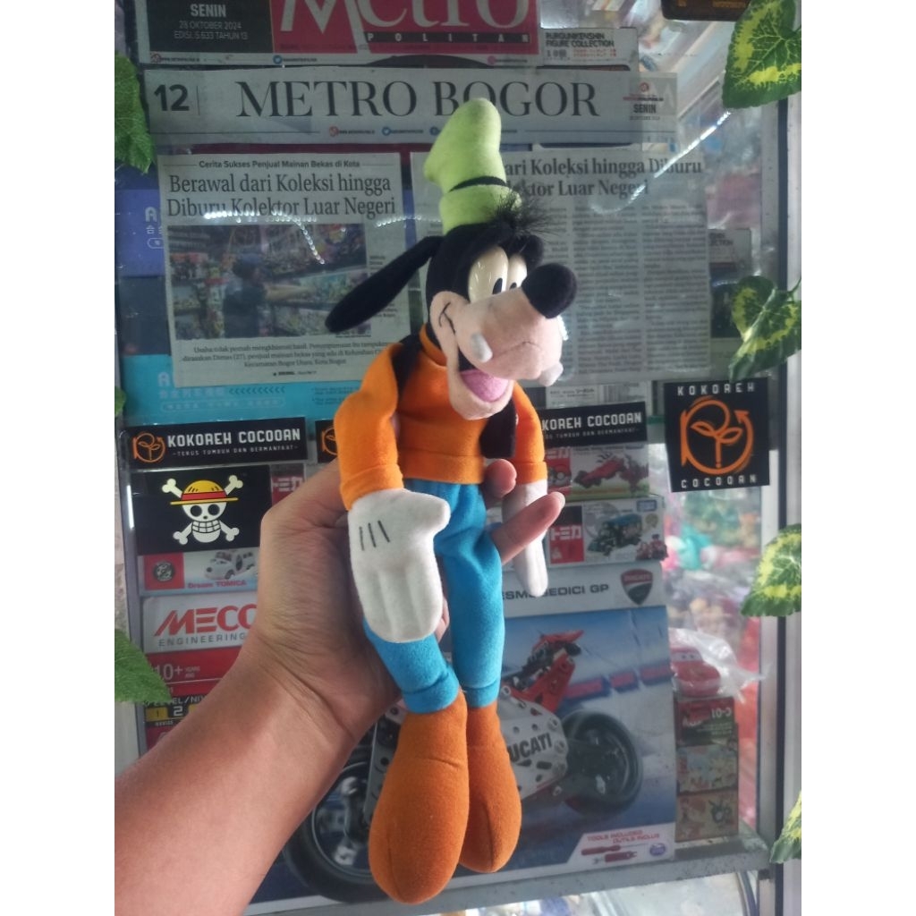 boneka goofy