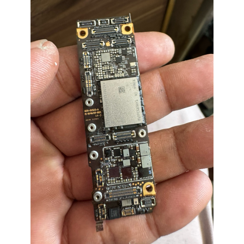 MESIN IPHONE 11 64GB