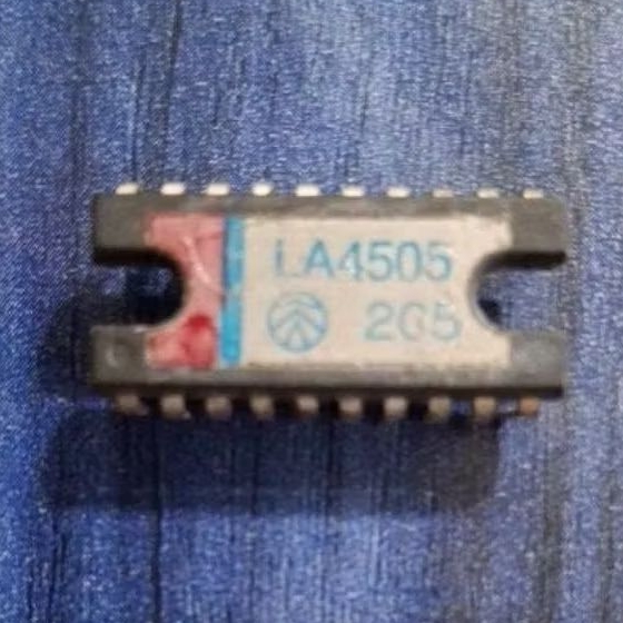 IC LA4505