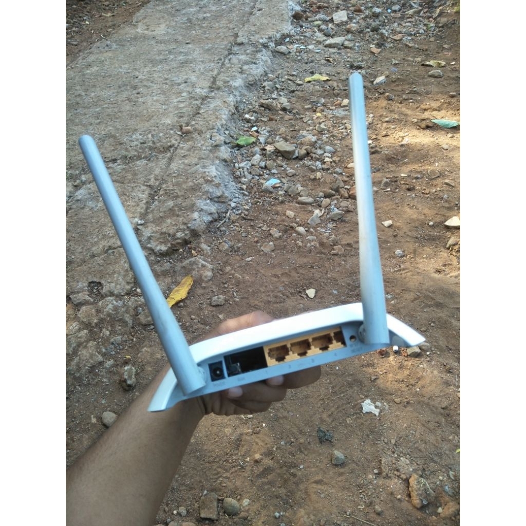 TP LINK W8961N