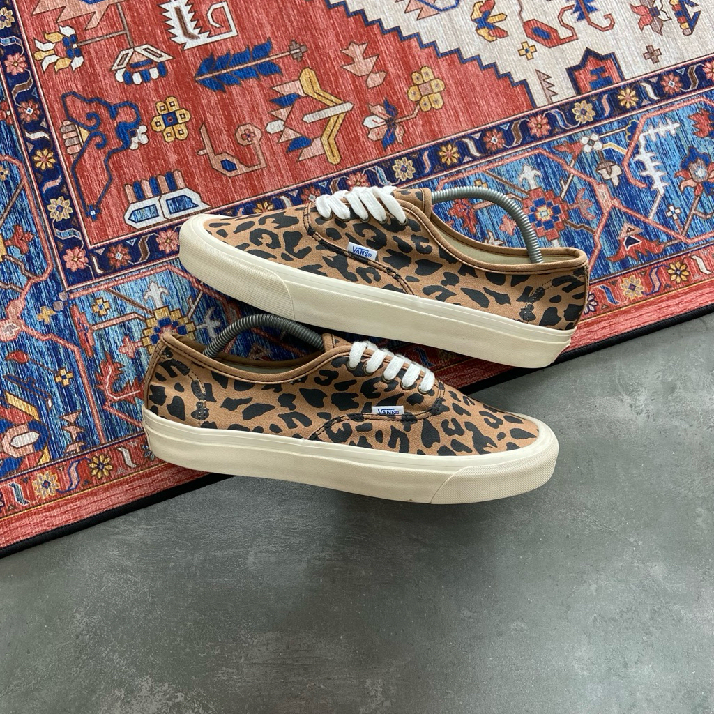 [Size 44] Rare Vans Authentic 44 DX ‘OG Leopard’ (VN0A38ENVL0) Second Original Kondisi Nominus. Harg