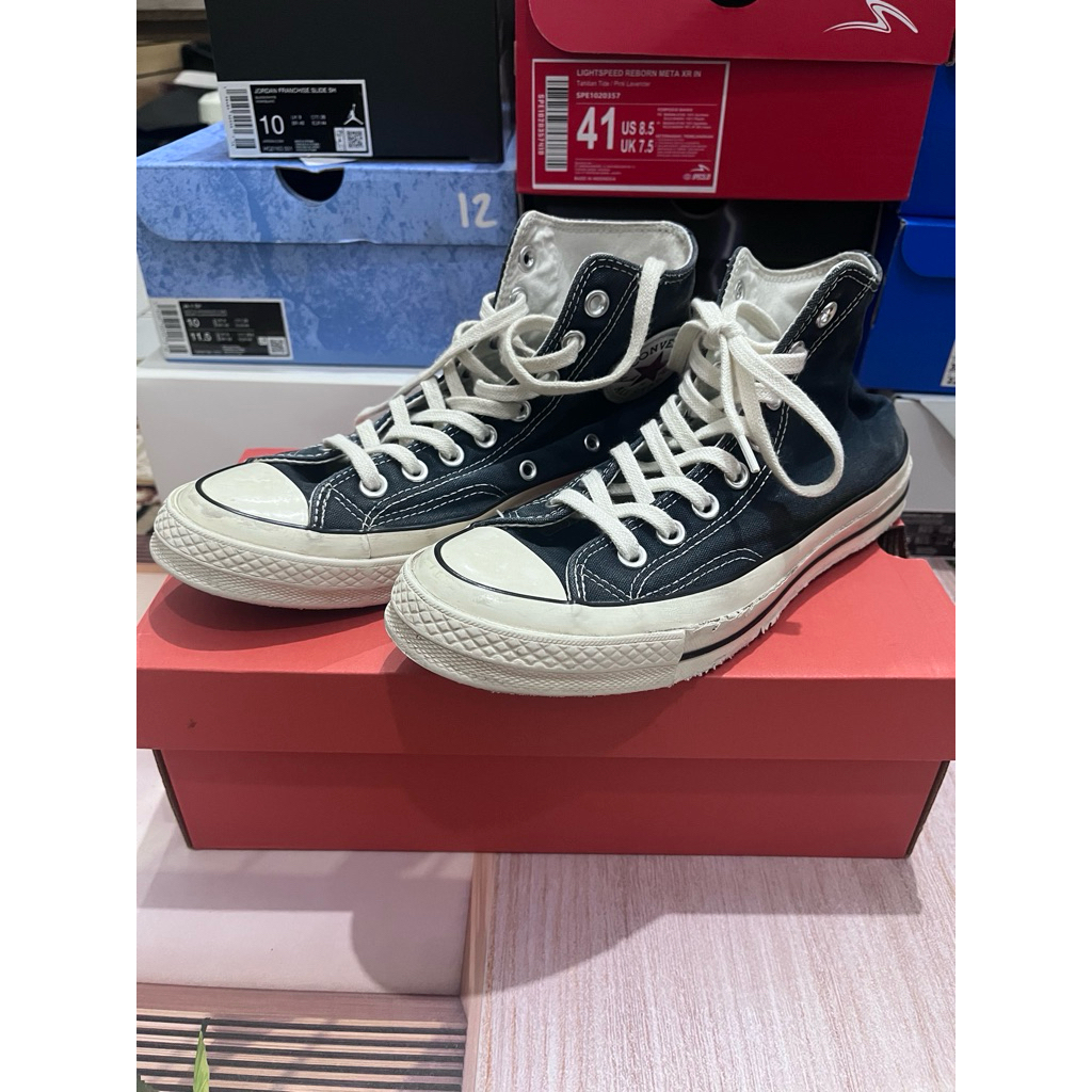 Sepatu Converse Chuck 70 High-Top Sneakers - Black-and-White colorway - Second/Bekas - Original - Le