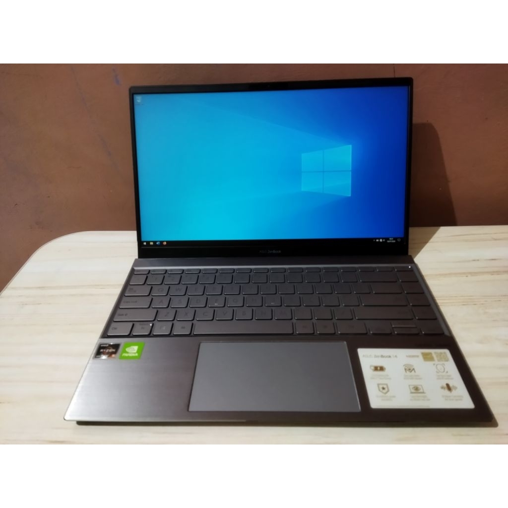 Asus Zenbook 14 Q408UG Ryzen 5, Nvidia, 8GB, 512GB