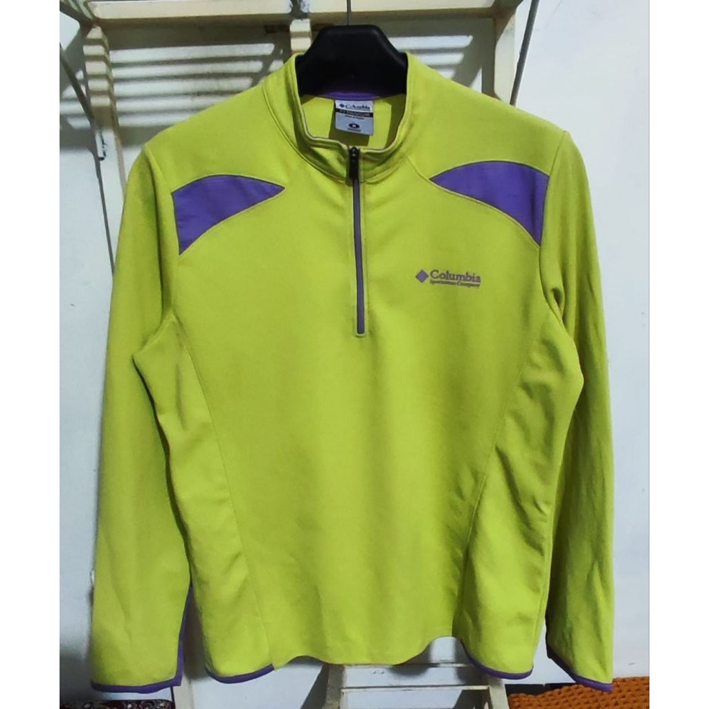 Base layer Columbia Titanium