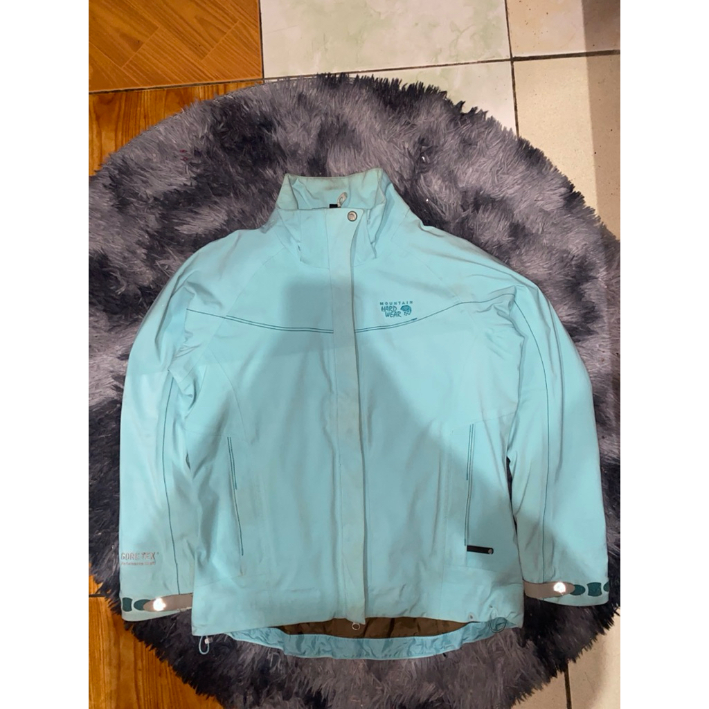 JAKET MOUNTAIN HARDWEAR GORE-TEX