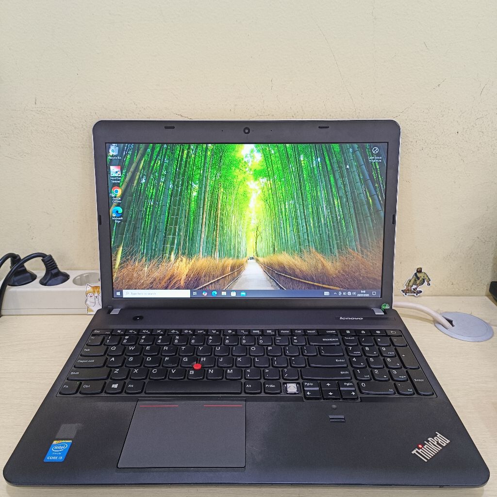 Lenovo Thinkpad Edge E540 (2018) Intel core i5 4200M Ram 8/256 SSD (46HGT)